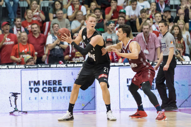 掉以轻心 掉以轻心