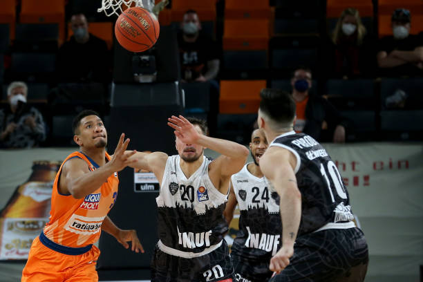 三个方面 三个方面