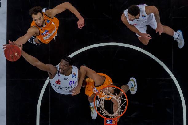 对凯恩来说 对凯恩来说